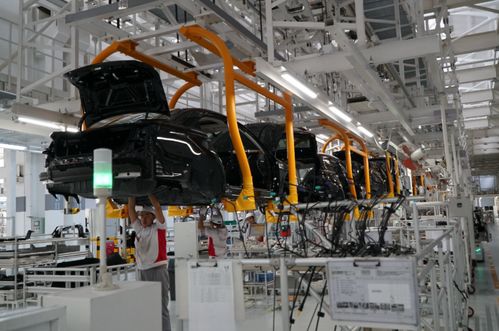 小米汽車(chē)的2024小目標(biāo),一汽來(lái)實(shí)現(xiàn)